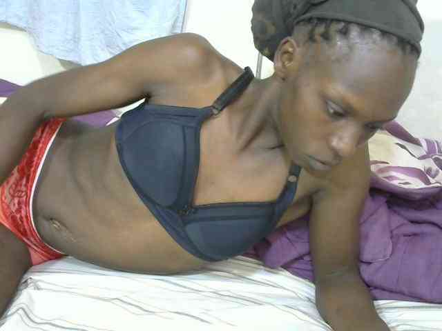 PrettyOne1 webcam