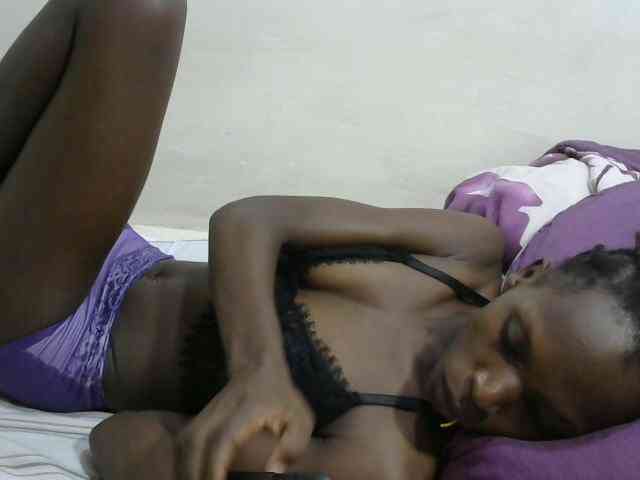 PrettyOne1 webcam