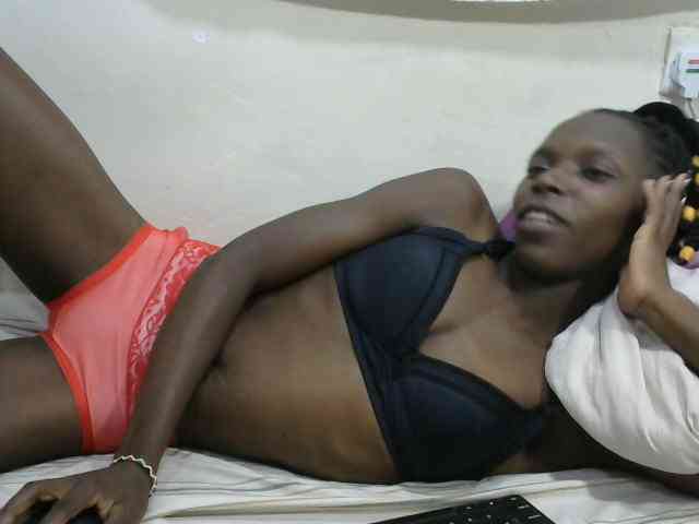 PrettyOne1 webcam
