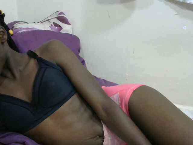 PrettyOne1 webcam