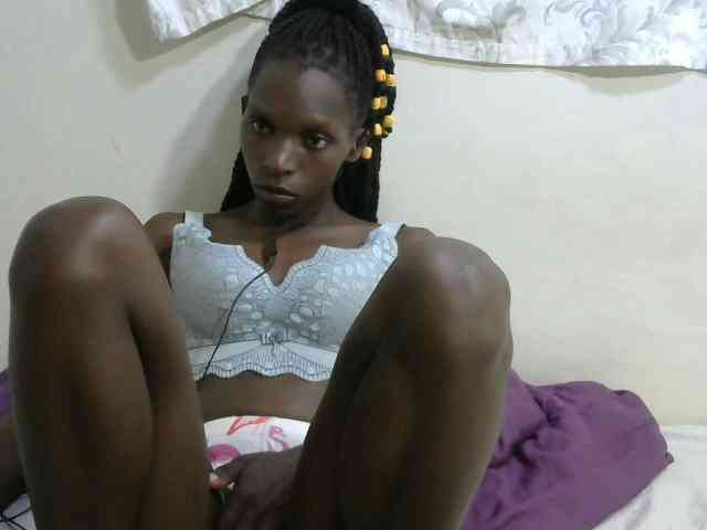 PrettyOne1 webcam