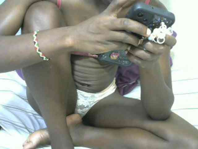 PrettyOne1 webcam