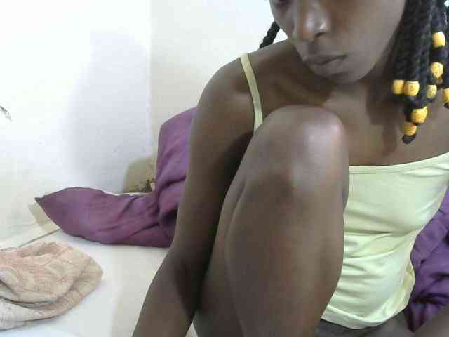 PrettyOne1 webcam
