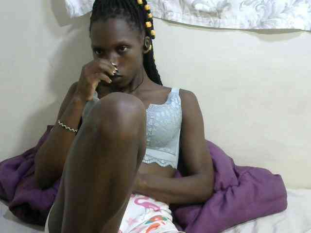 PrettyOne1 webcam