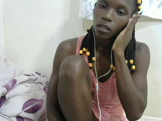 PrettyOne1 webcam