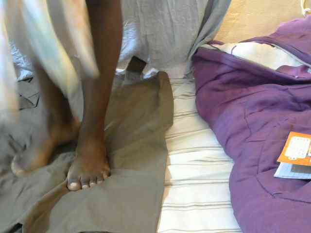 PrettyOne1 webcam