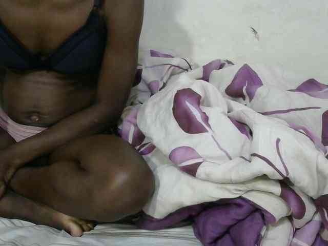 PrettyOne1 webcam