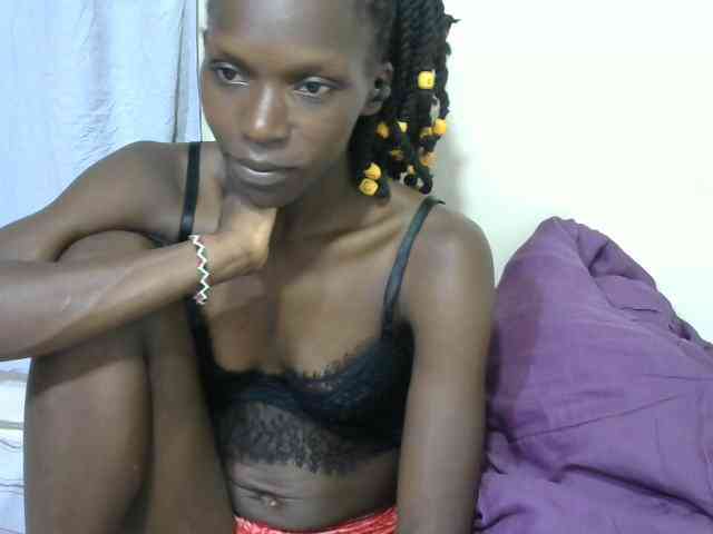 PrettyOne1 webcam