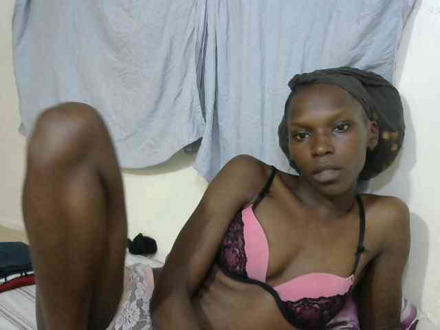 PrettyOne1 webcam