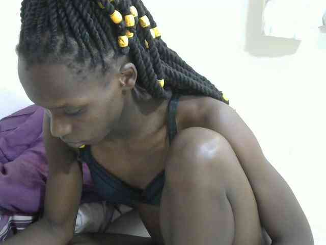 PrettyOne1 webcam
