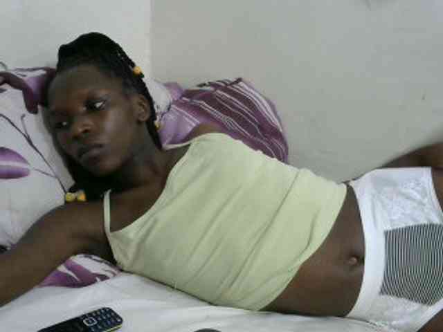 PrettyOne1 webcam