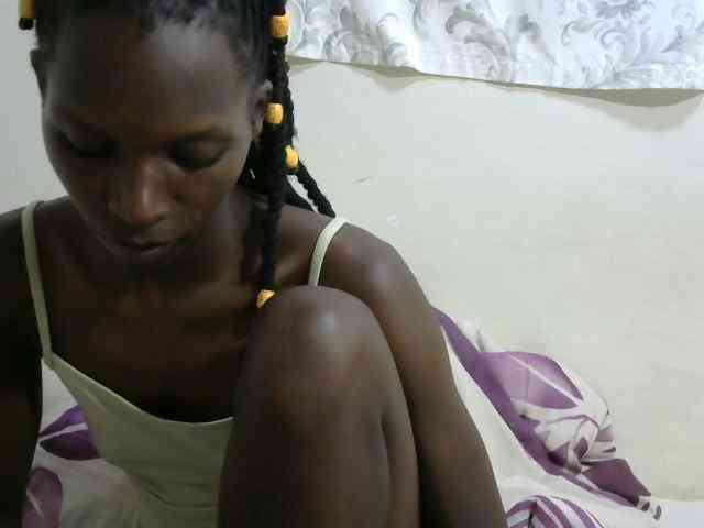 PrettyOne1 webcam