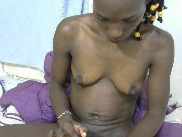 PrettyOne1 webcam