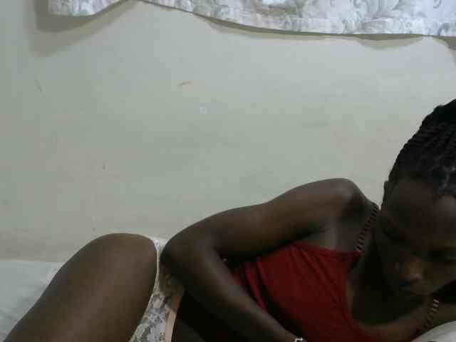 PrettyOne1 webcam