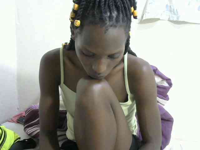 PrettyOne1 webcam