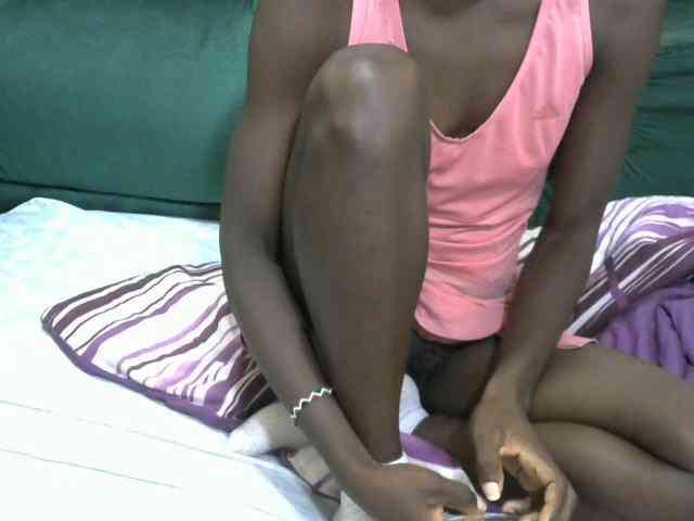 PrettyOne1 webcam