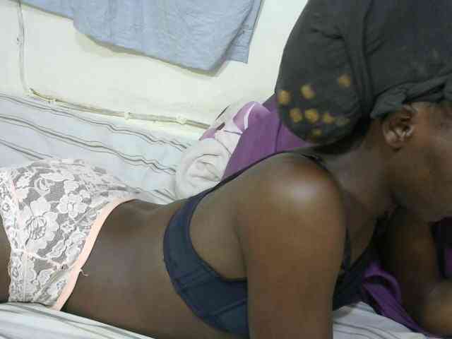 PrettyOne1 webcam