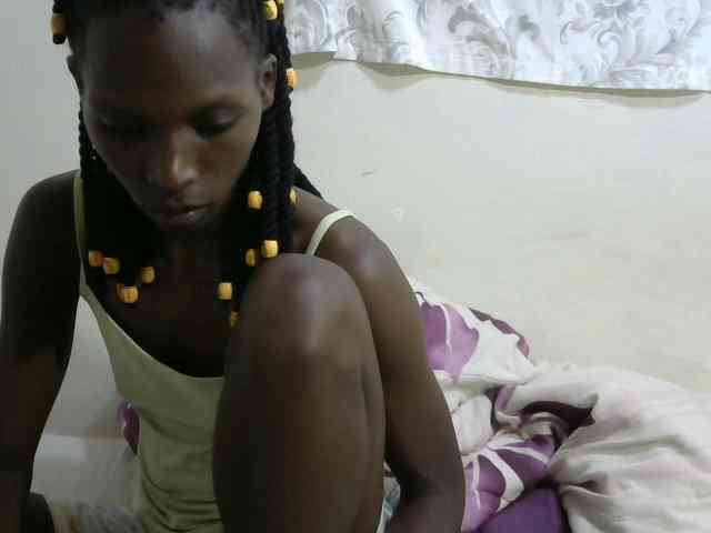 PrettyOne1 webcam