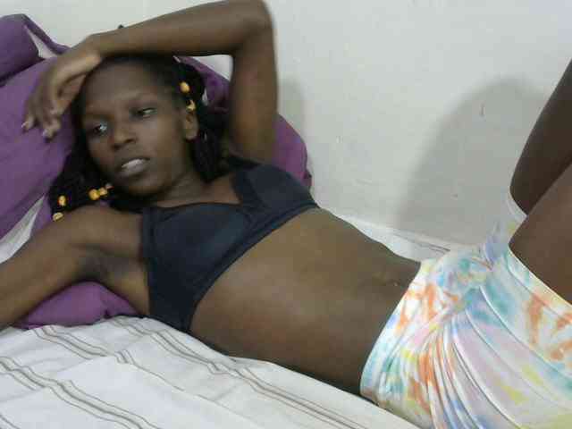 PrettyOne1 webcam