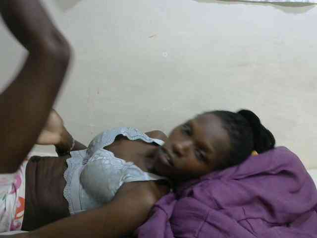 PrettyOne1 webcam