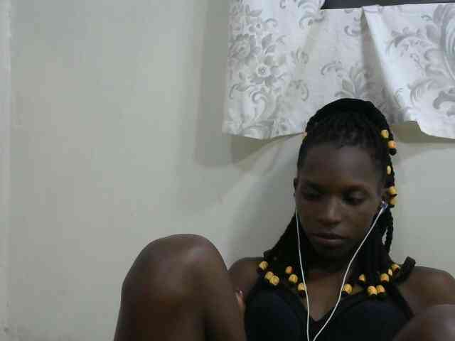 PrettyOne1 webcam