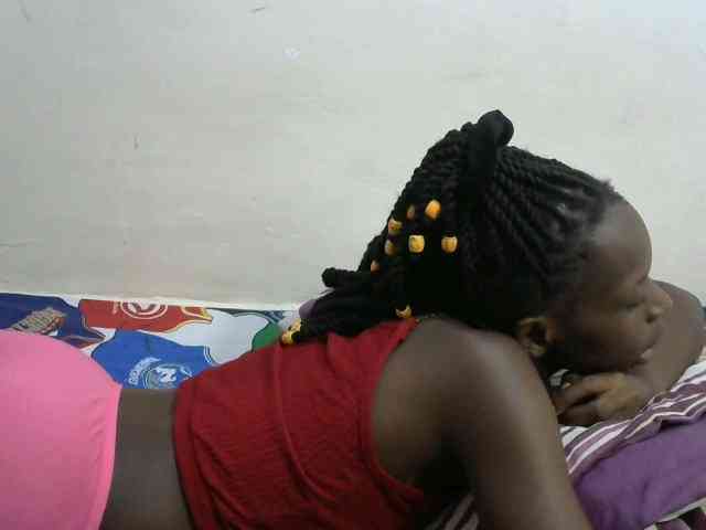 PrettyOne1 webcam