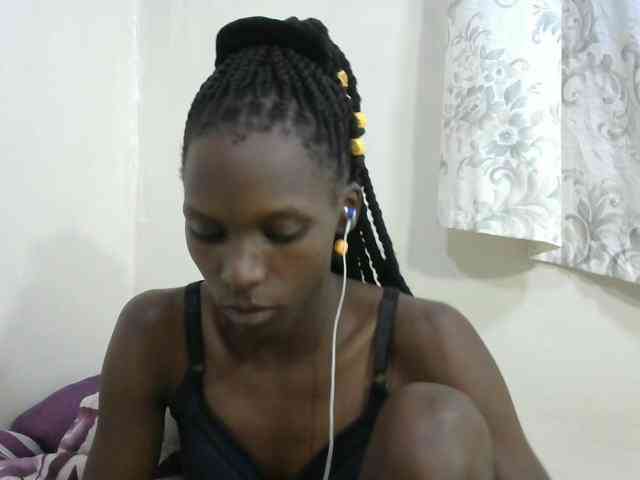 PrettyOne1 webcam