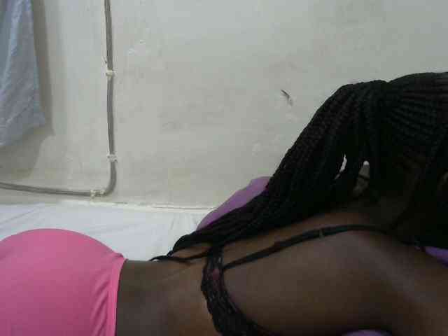 PrettyOne1 webcam