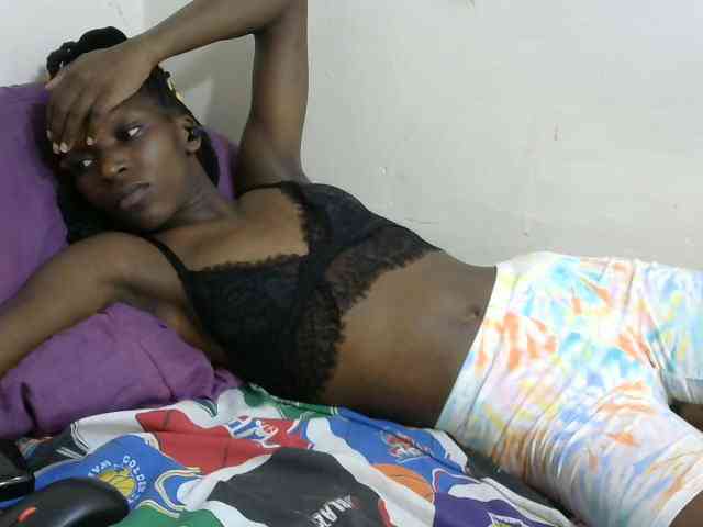 PrettyOne1 webcam