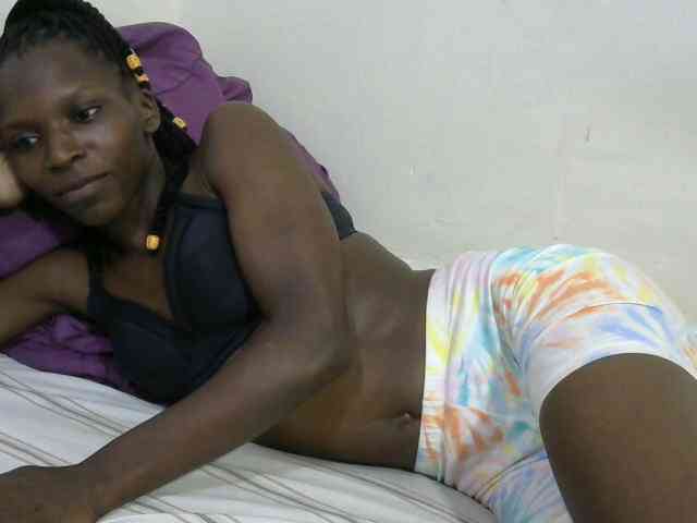 PrettyOne1 webcam