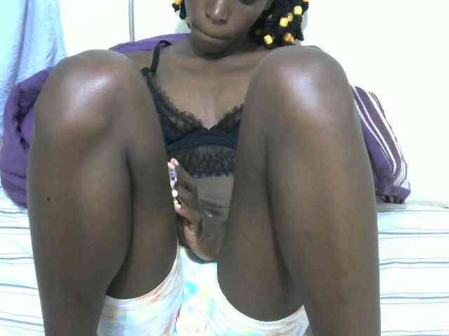 PrettyOne1 webcam