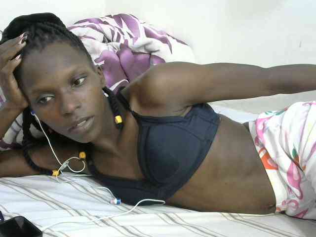 PrettyOne1 webcam