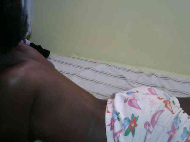 PrettyOne1 webcam