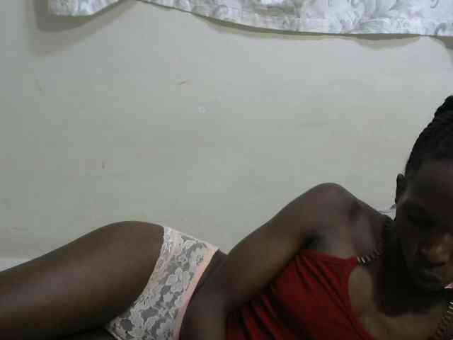 PrettyOne1 webcam