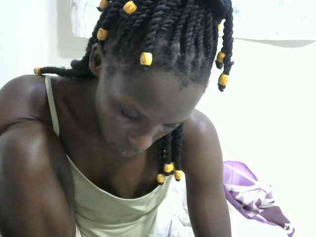 PrettyOne1 webcam