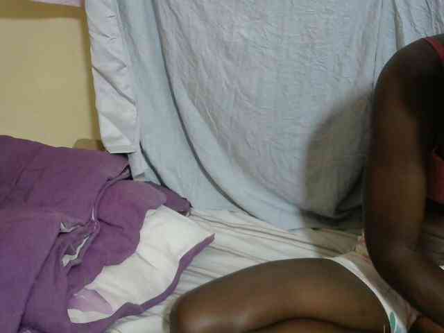 PrettyOne1 webcam