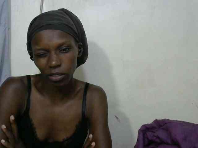 PrettyOne1 webcam