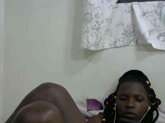 PrettyOne1 webcam