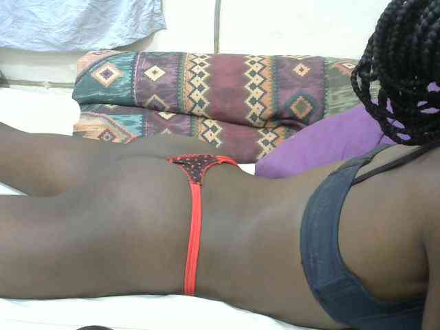 PrettyOne1 webcam