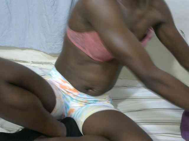 PrettyOne1 webcam
