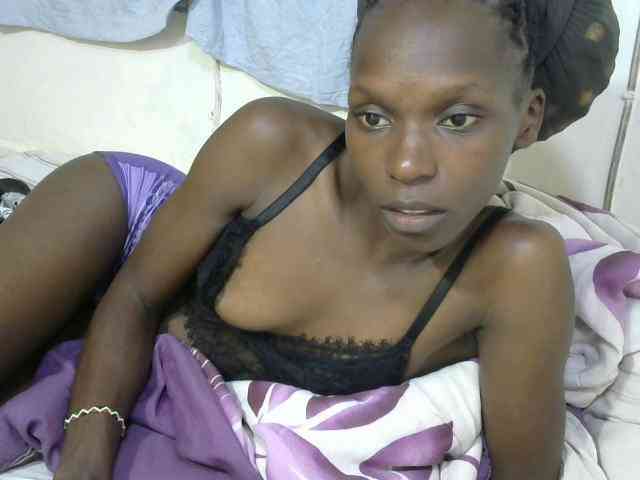 PrettyOne1 webcam