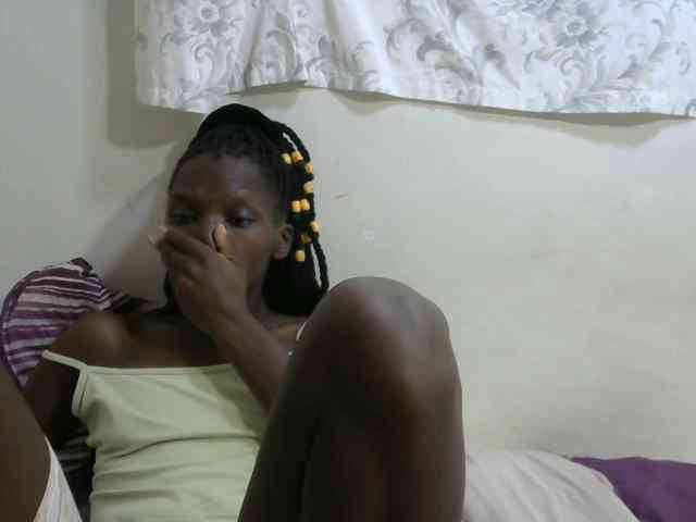 PrettyOne1 webcam