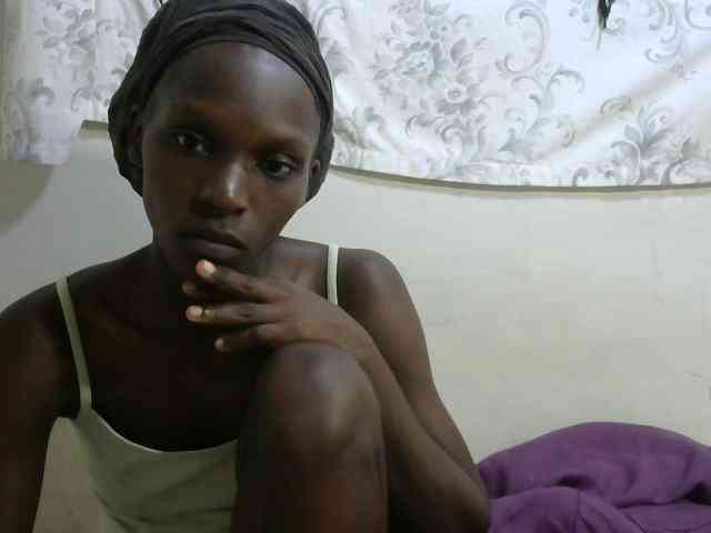 PrettyOne1 webcam