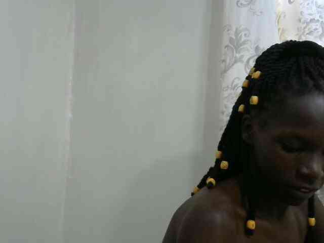 PrettyOne1 webcam