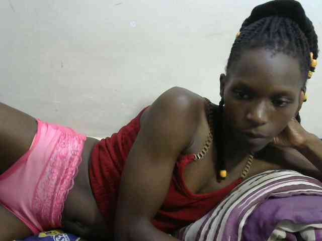 PrettyOne1 webcam