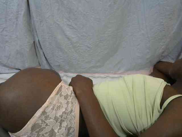 PrettyOne1 webcam