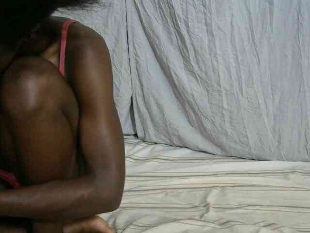 PrettyOne1 webcam