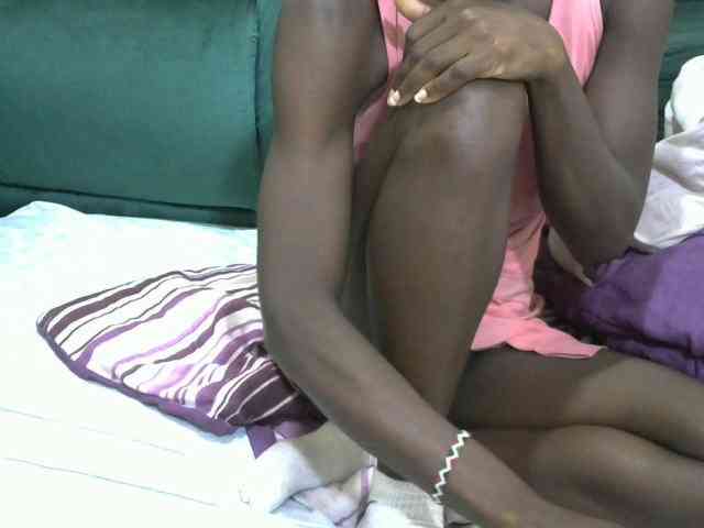 PrettyOne1 webcam