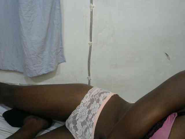 PrettyOne1 webcam