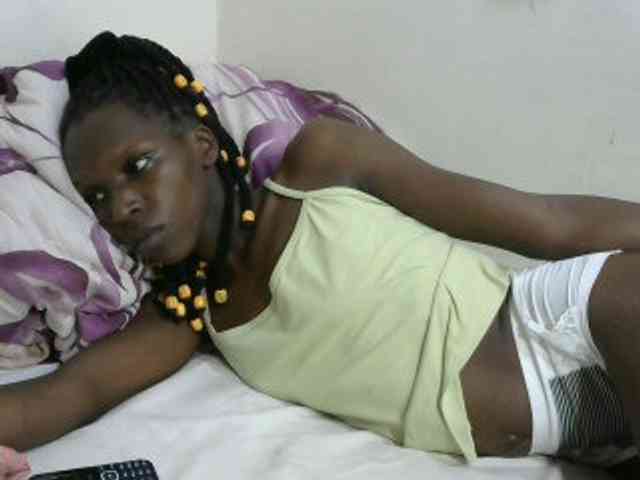 PrettyOne1 webcam
